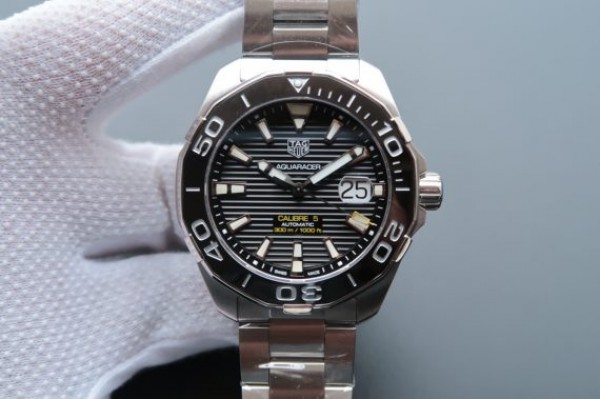 Tag Heuer Aquaracer Calibre 5 300M SS Black Dial/Bezel SS Bracelet A2824