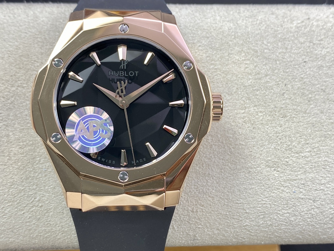 How to buy a Hublot clone watches for men in Saint Vincent and the Grenadines?