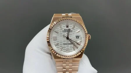 Rolex Super Clone Land Dweller 40mm Everose Gold - gallery