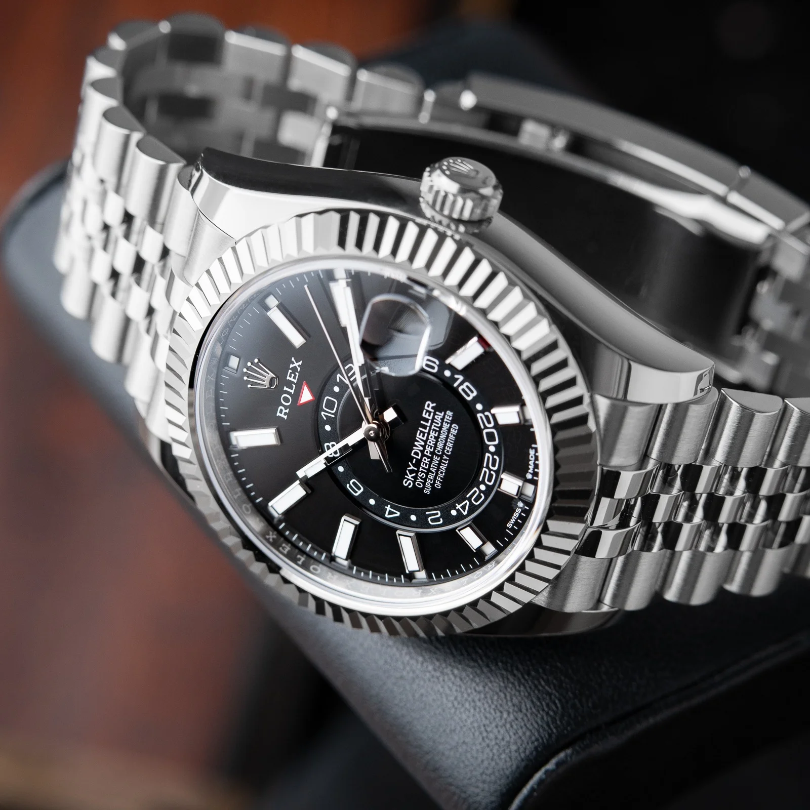 Superclone Rolex Sky-Dweller 42 mm Bright black Dial 336934 Jubilee - gallery
