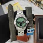 Breitling Avenger B01 Chronograph 44mm Green Dial - gallery
