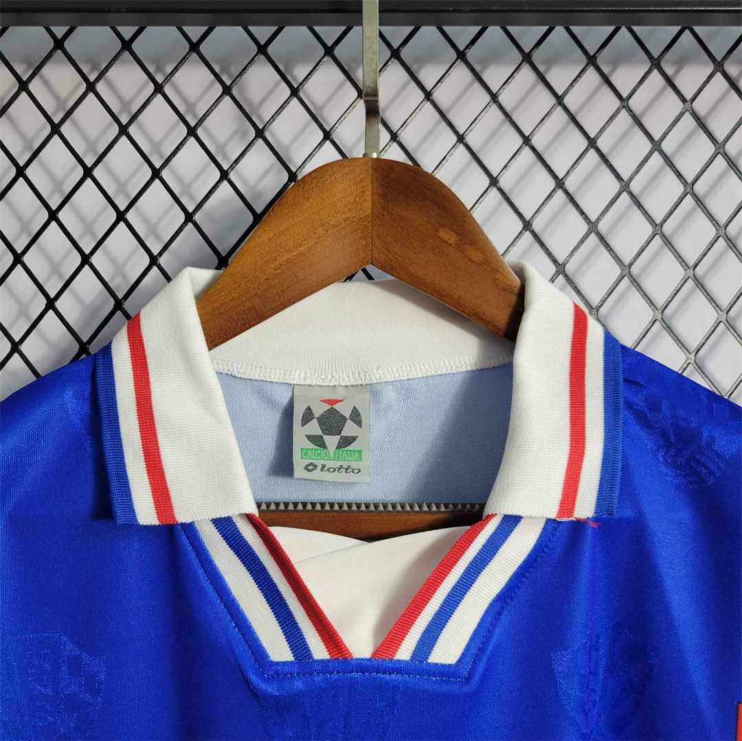 1998 Croatia World Cup Away Retro Jersey - view 10