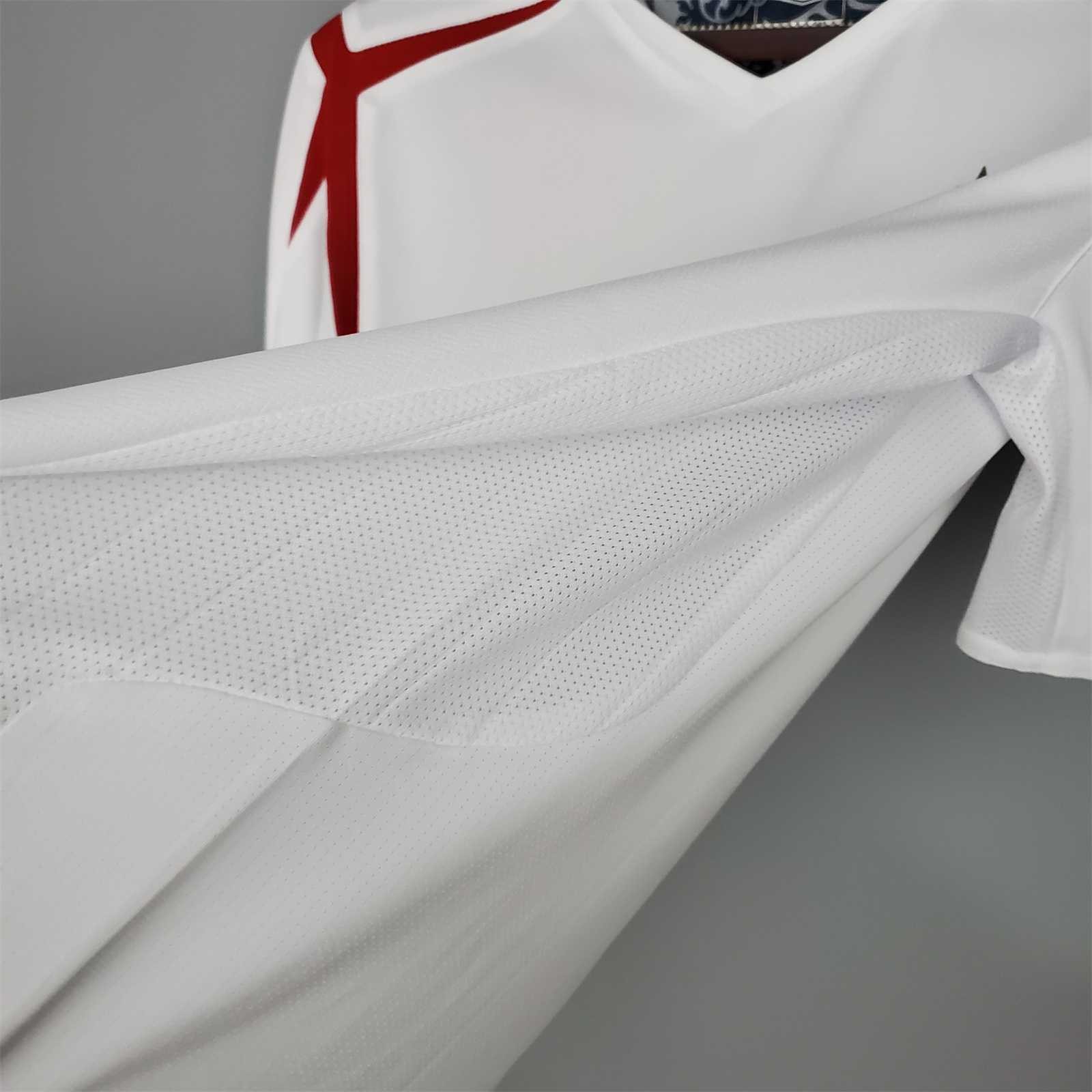 2006 England World Cup Home Retro Jersey - view 3