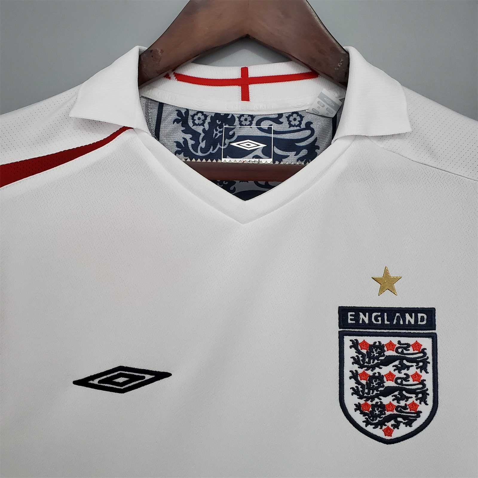 2006 England World Cup Home Retro Jersey - view 5