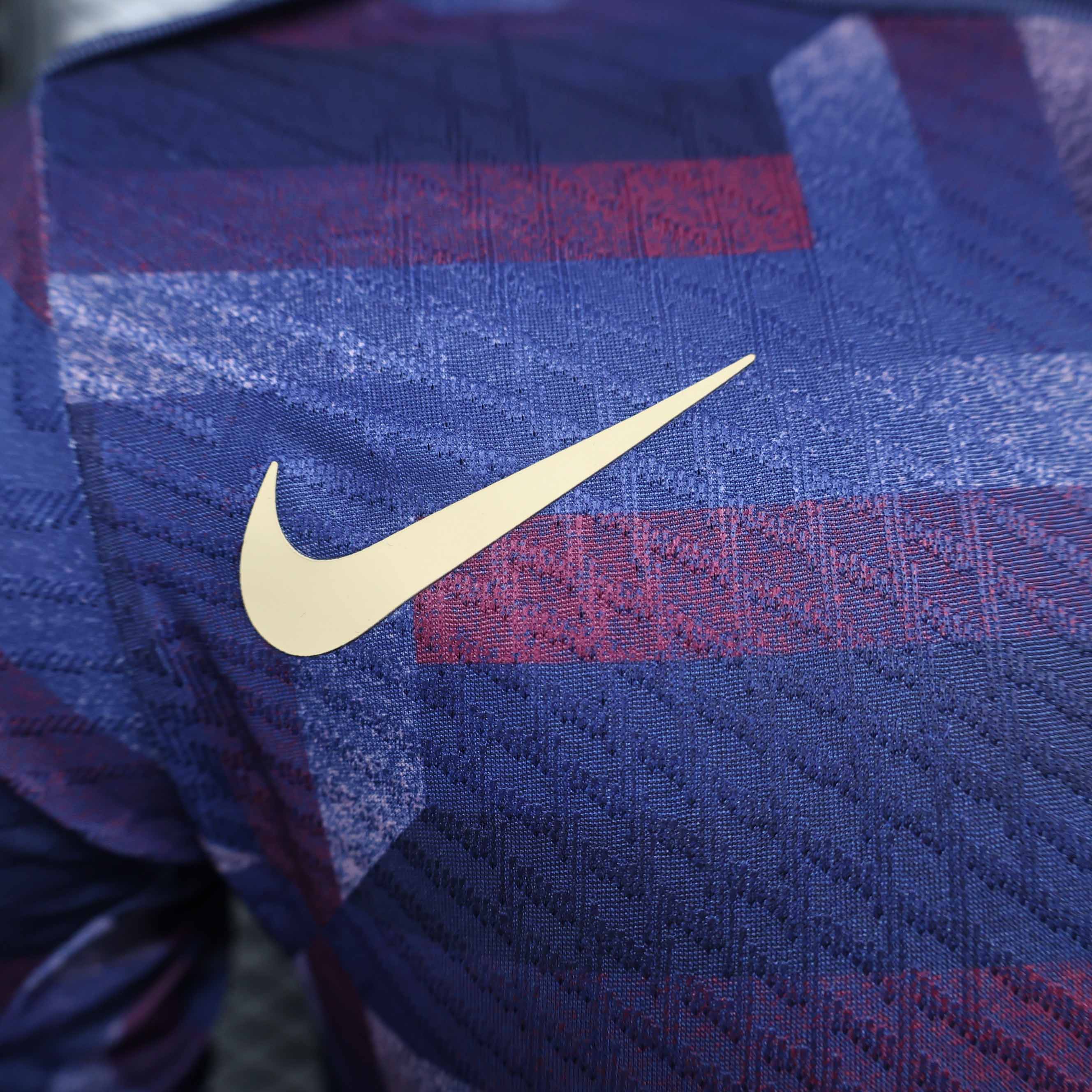 2024 England Euro Cup Pre-Match Training Jersey Player Edition - view 5