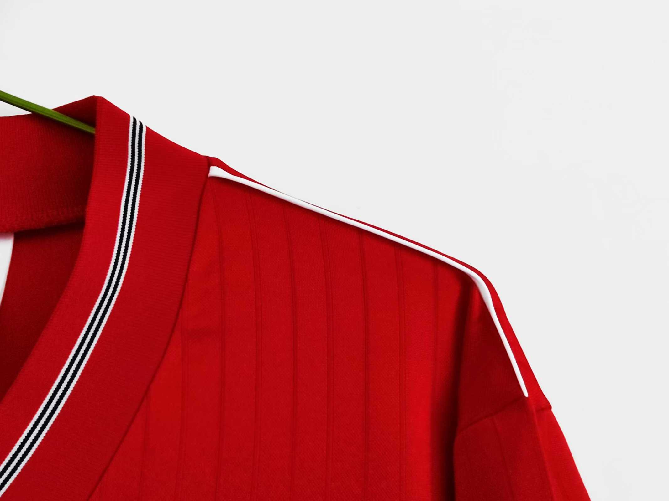 1984/87 England  Away Retro Jersey - view 9