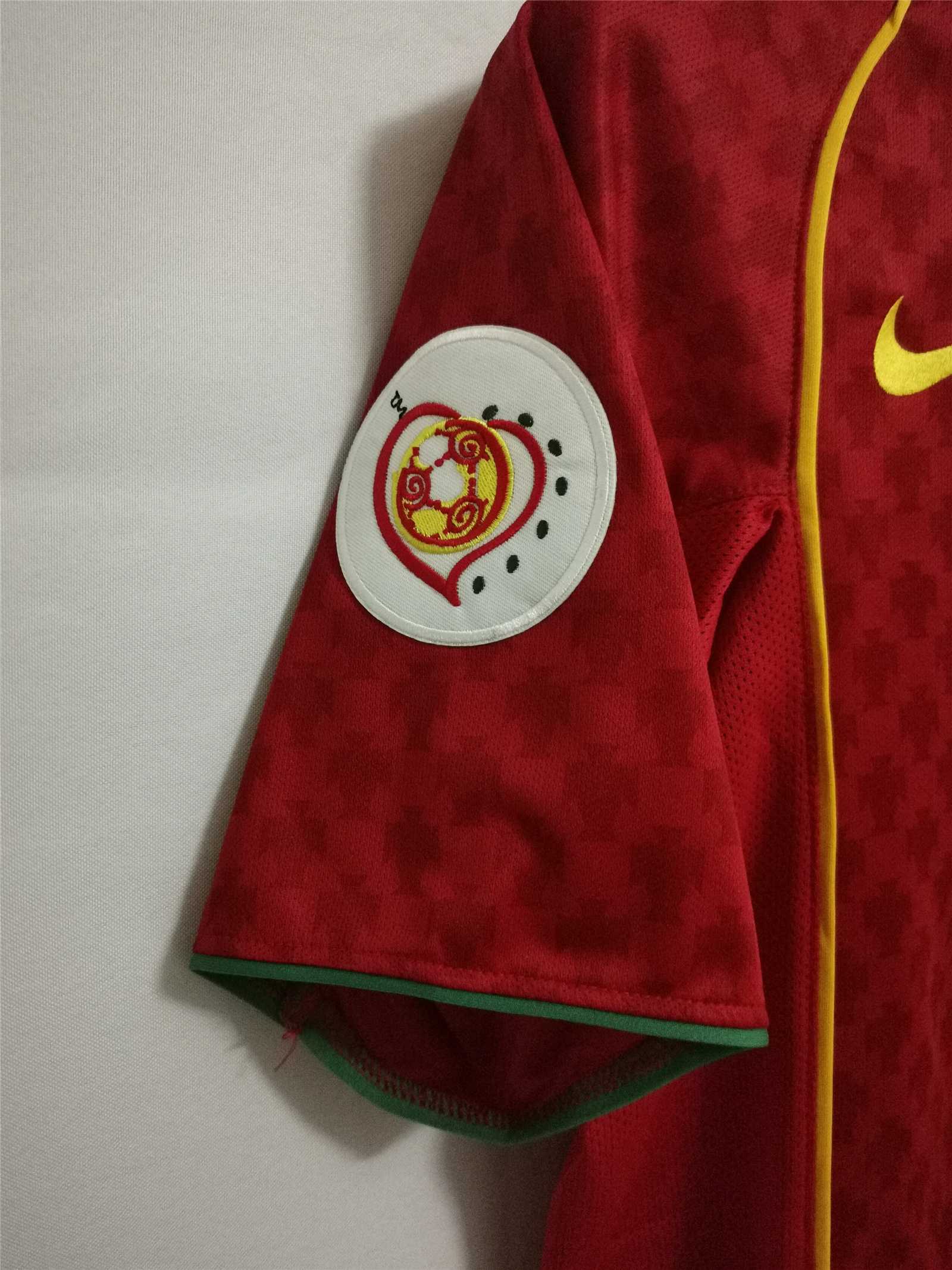 2004 Portugal  Euro Cup Home Retro Jersey - view 6