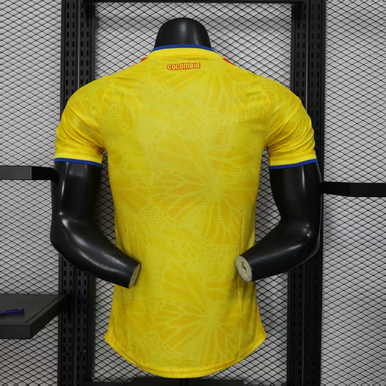2026 Colombia Home World Cup Jersey Player Version - view 3