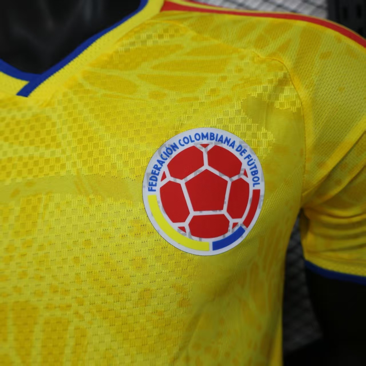 2026 Colombia Home World Cup Jersey Player Version - view 8