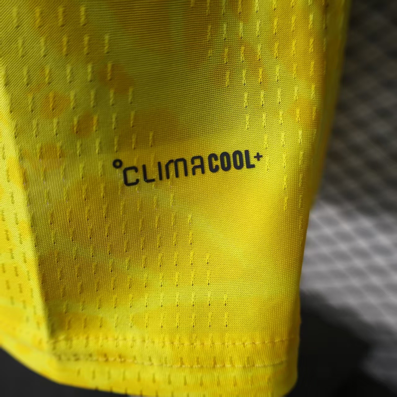 2026 Colombia Home World Cup Jersey Player Version - view 10