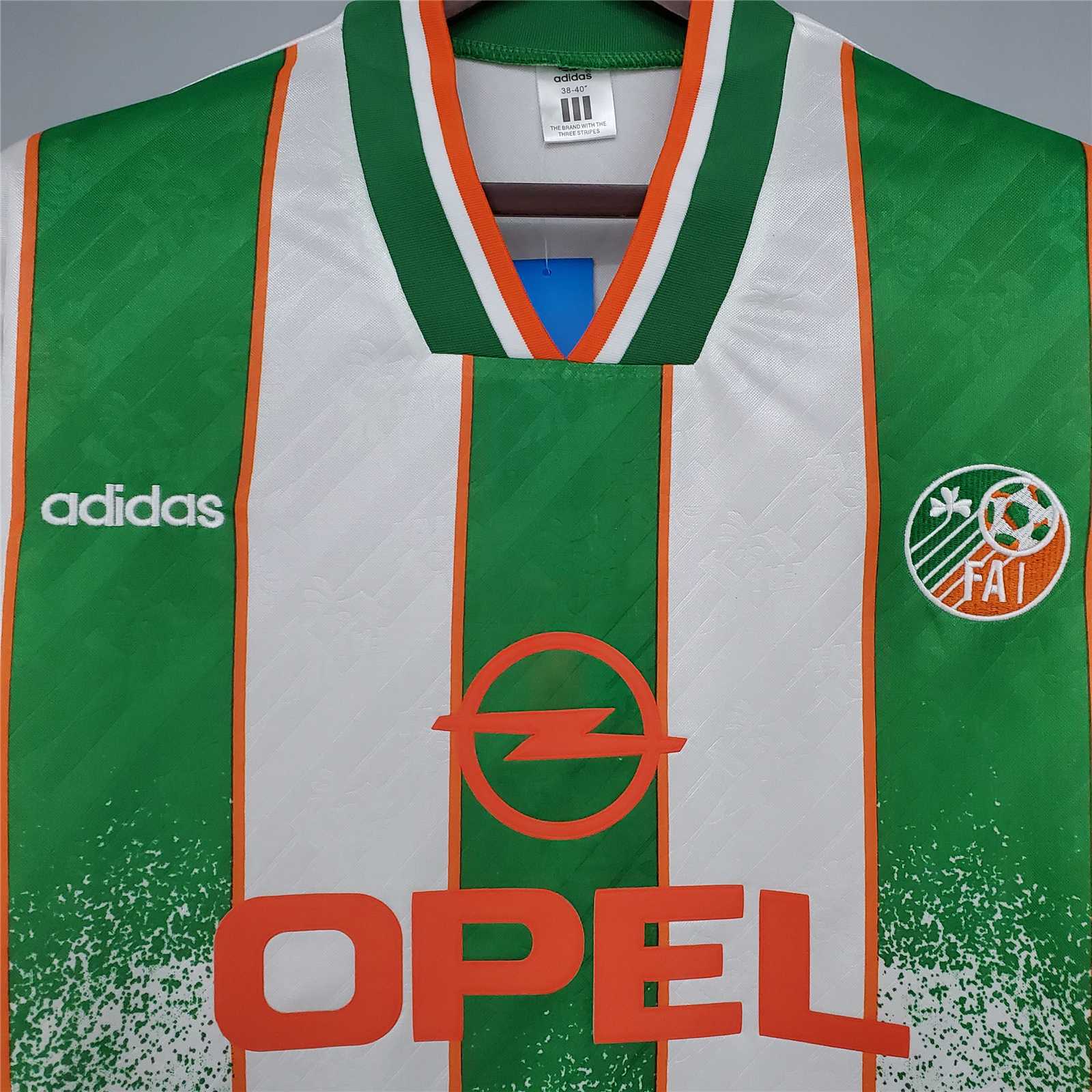 1994 Ireland Away Retro Jersey - view 6