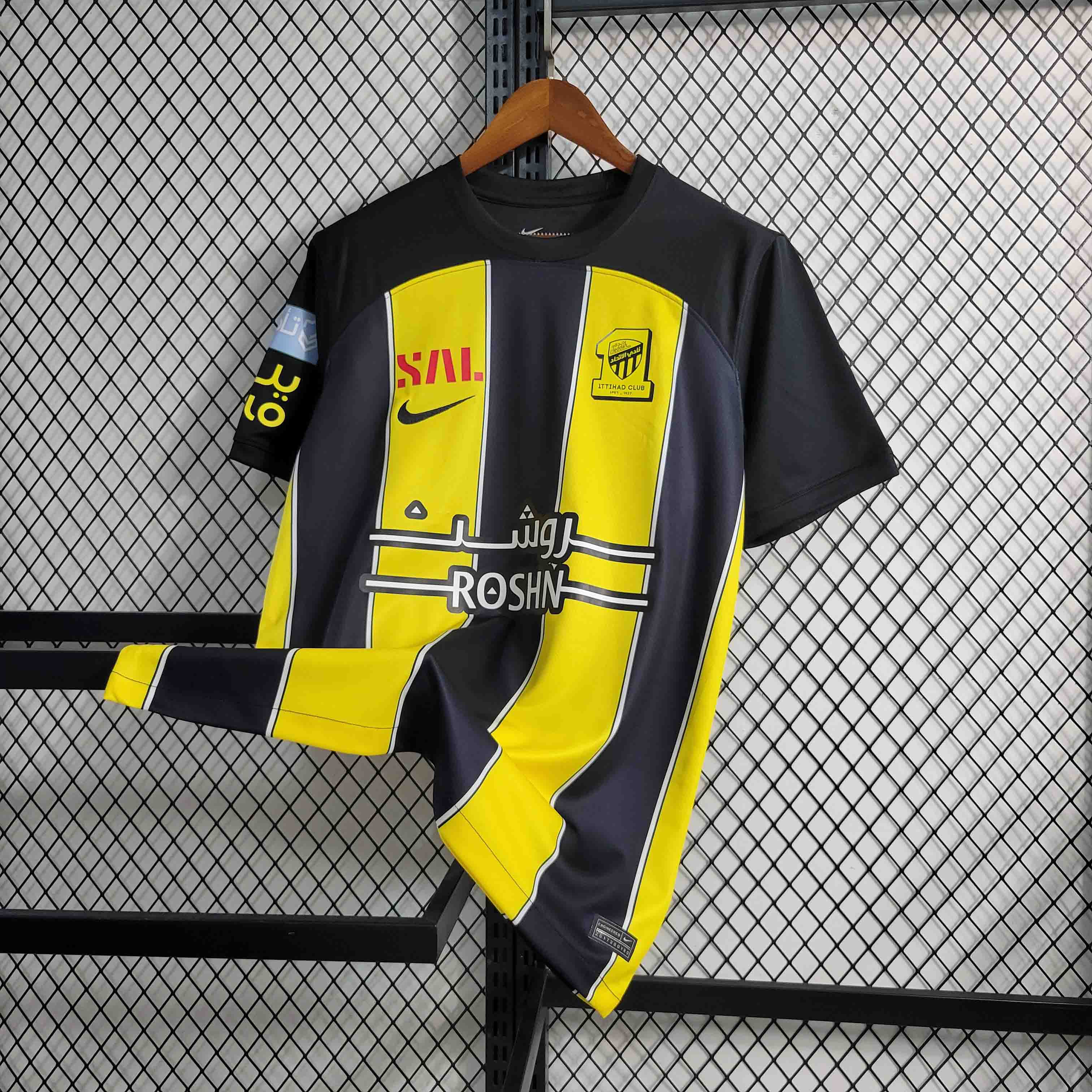 23-24 Al-Ittihad(Jeddah United) Home Jersey Fan Version - view 4