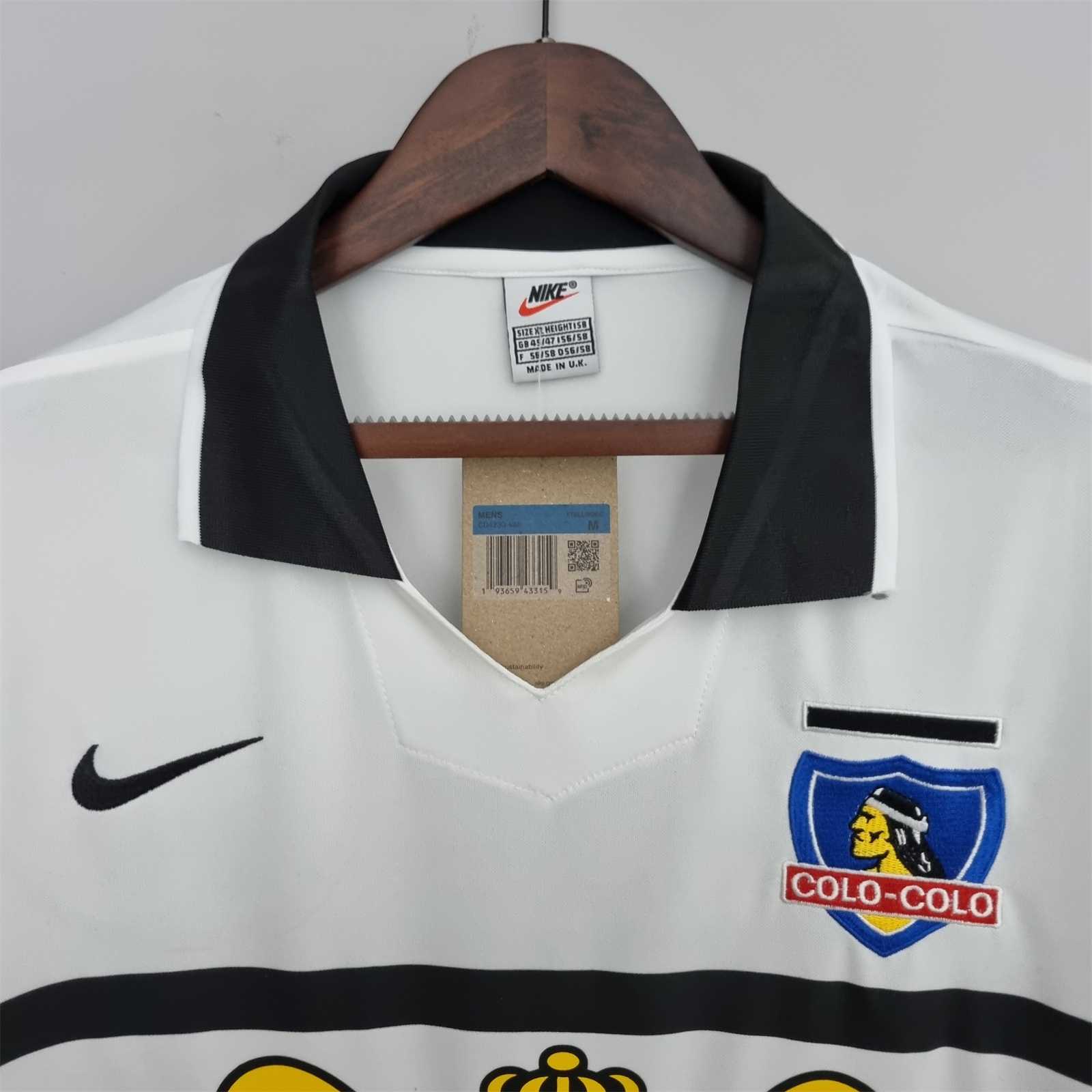 1996-97 Colo Colo Away Retro Jersey - view 4