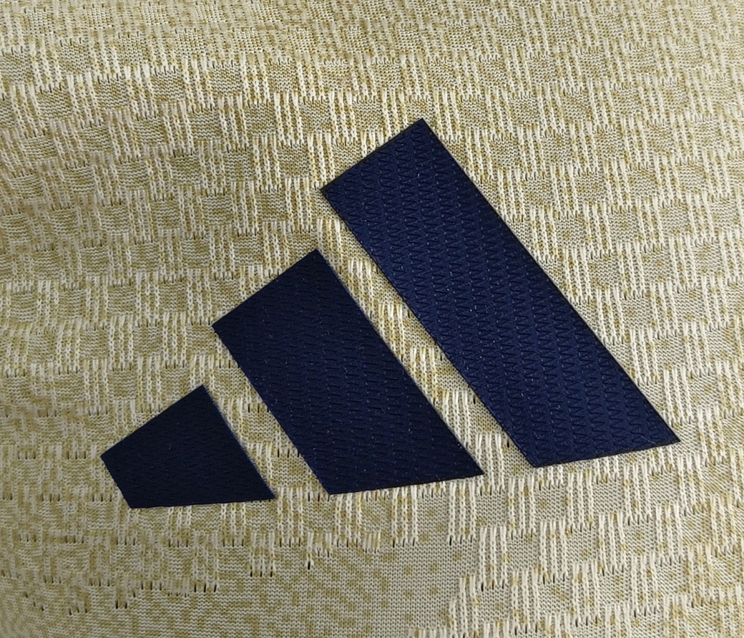 26-27 Arsenal Second Away Jersey - view 5