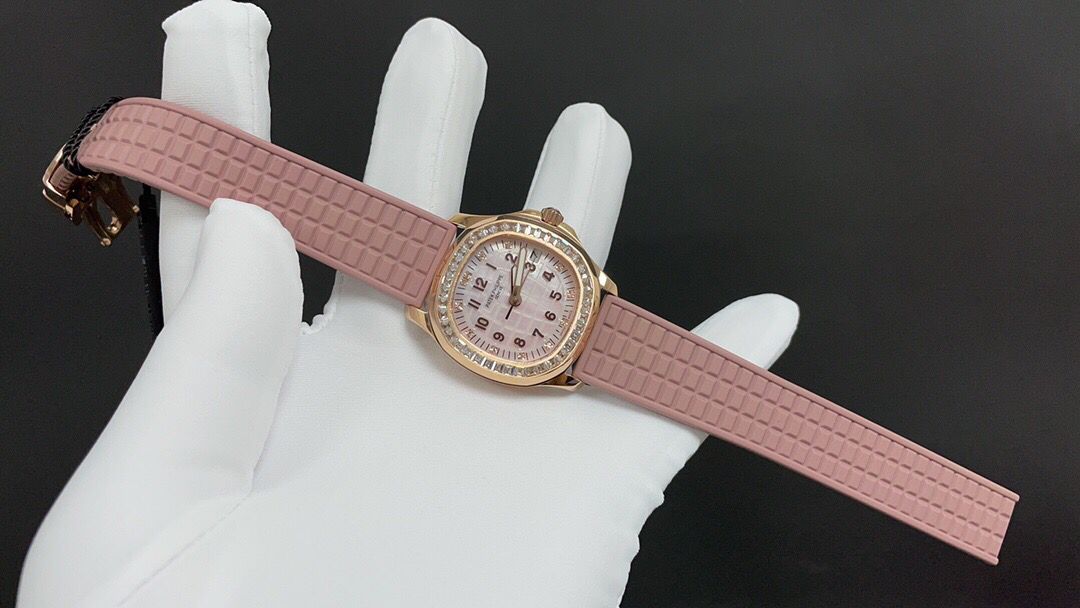Patek Philippe 5072R- Aquanaut Super Clone - gallery