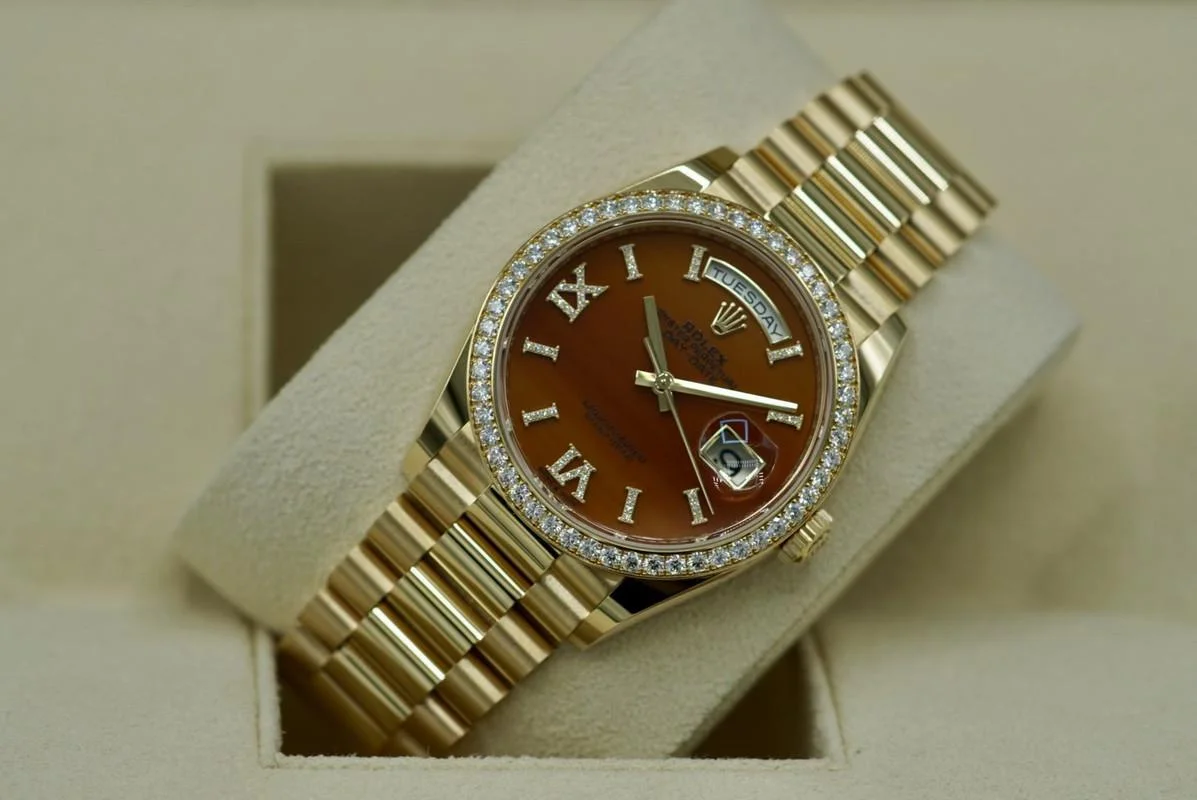 Superclone Rolex Day-Date 36 mm Carnelian Dial 128348RBR - gallery
