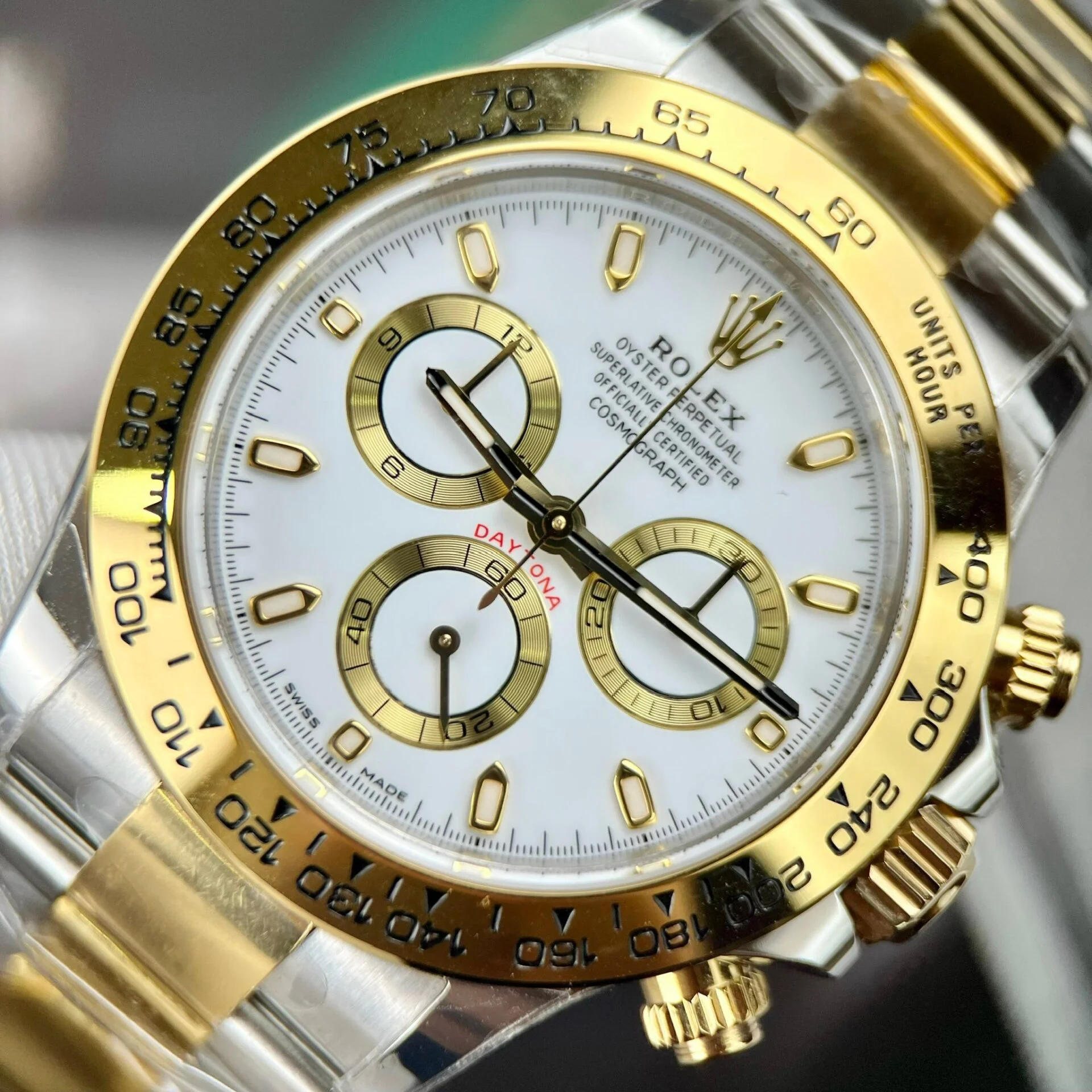Superclone Rolex Daytona 40 mm White Dial 126503 - gallery