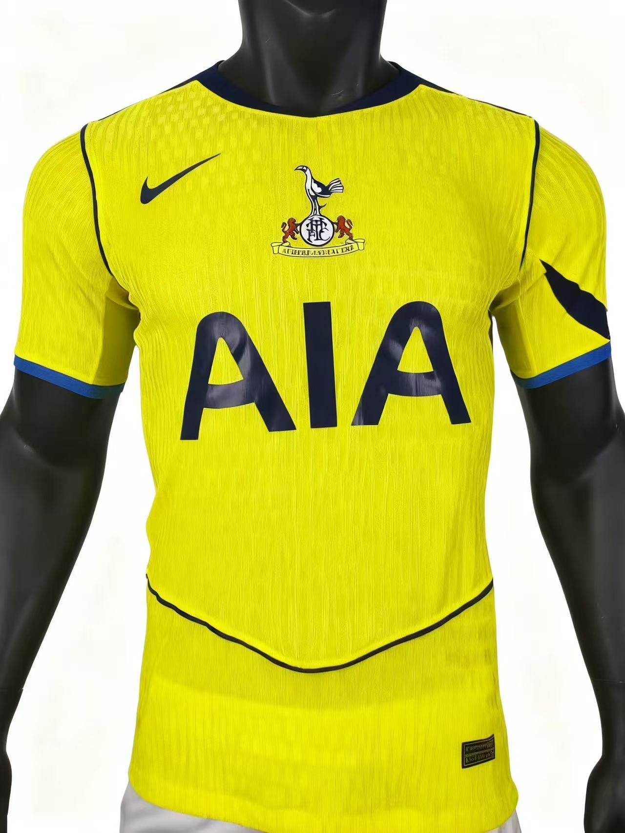 Tottenham Second Away Jersey - view 5