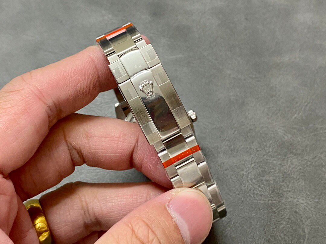 Rolex Datejust Super Clone 31mm Silver Dial 278240 - gallery