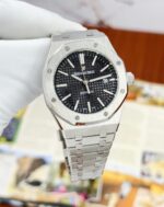 Audemars Piguet Royal Oak Jumbo Black Dial - gallery